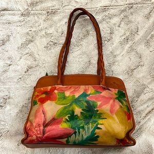 Authentic leather Patricia Nash shoulder bag